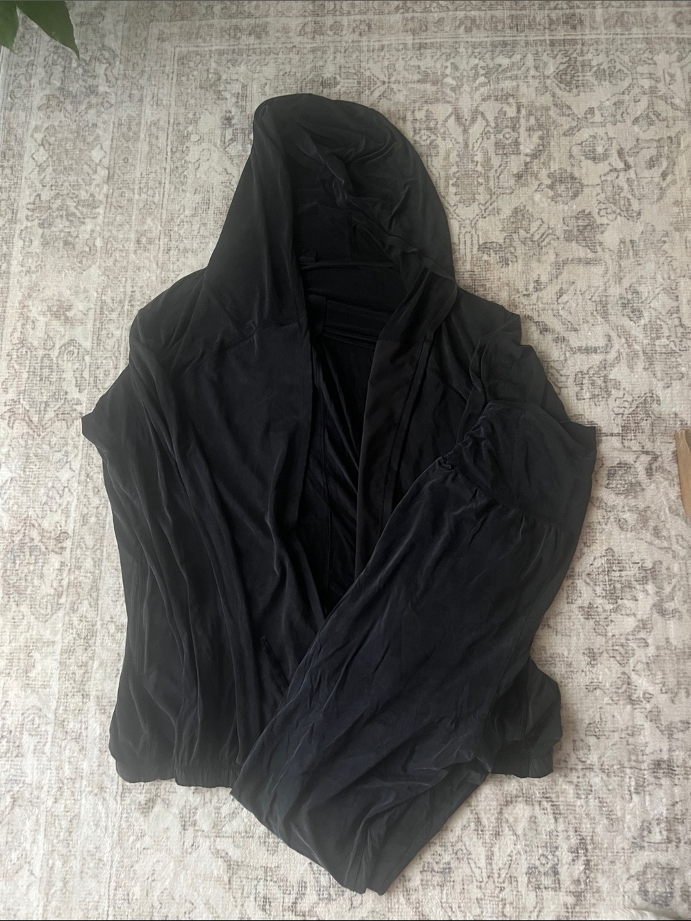 lululemon Into Something Good Hoodie Set/ Black